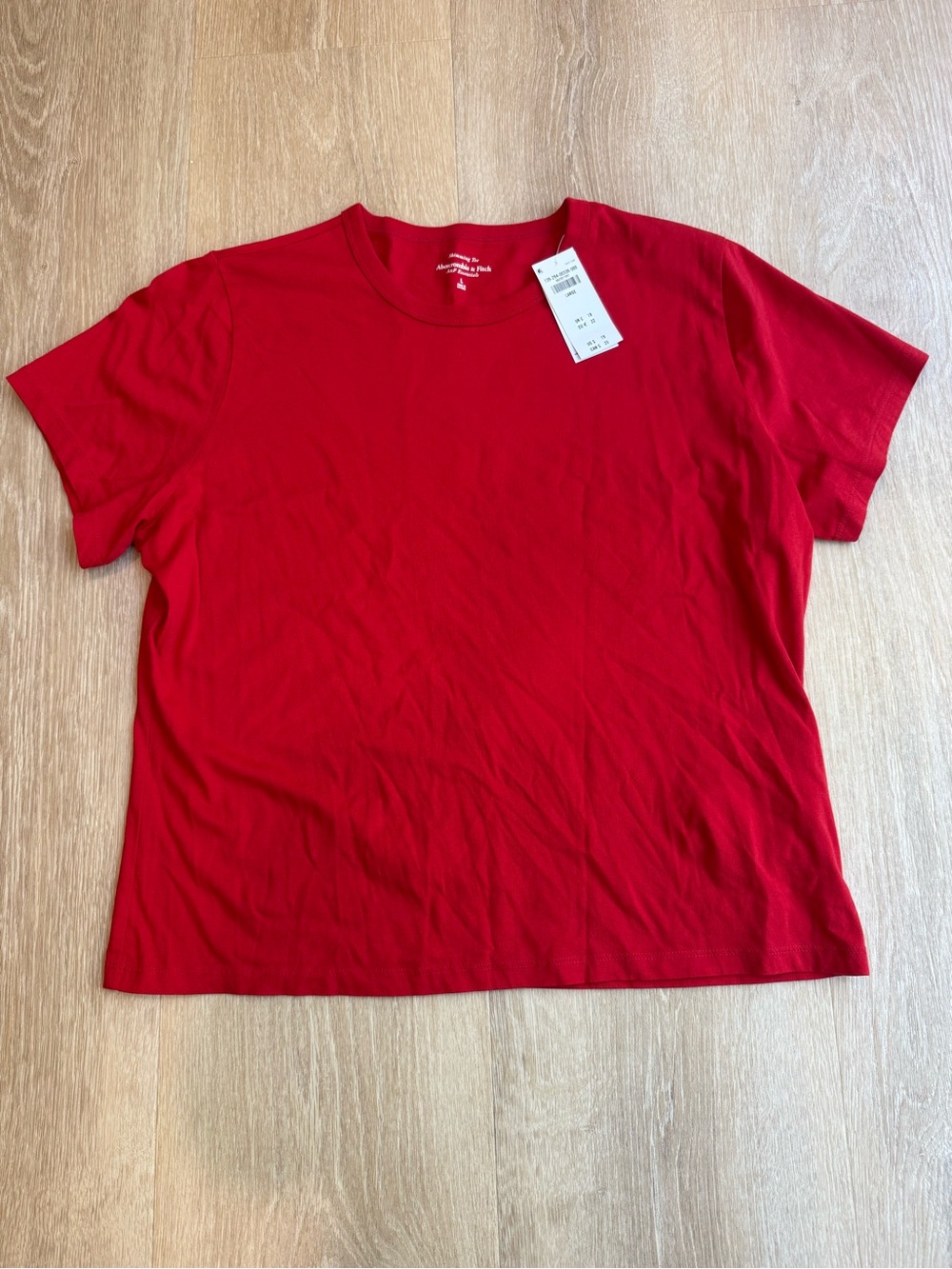 Abercrombie & Fitch Red Short Sleeve Crew Tee